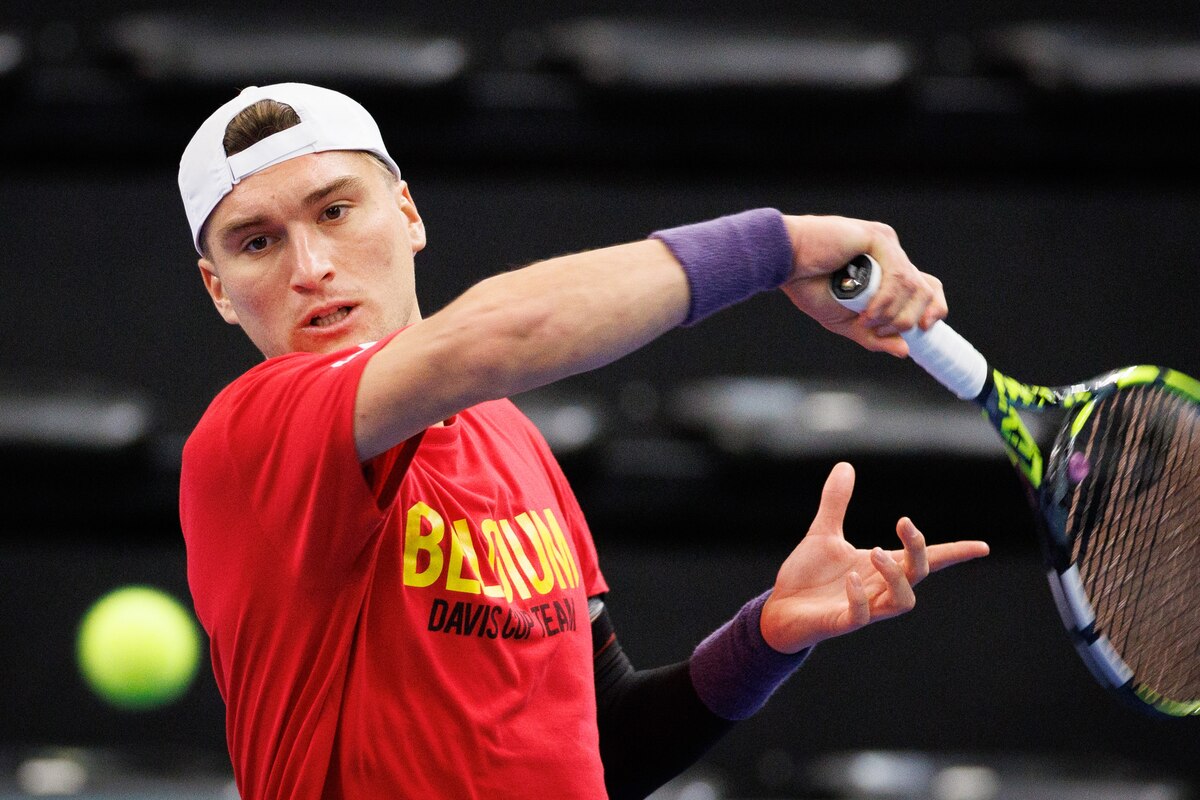 Belgian Raphael Collignon pictured in action during a training practice of the Belgian team, Tuesday 28 January 2025, in Hasselt. Belgium will compete this weekend in the Davis Cup qualifiers against Chile. BELGA PHOTO BENOIT DOPPAGNE