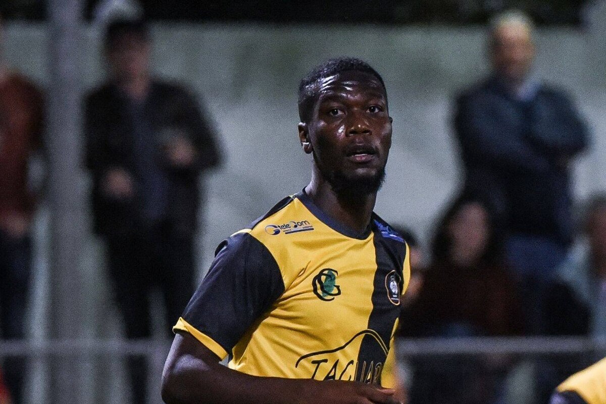 Erwin Senakuku vient renforcer l'attaque du RWDM