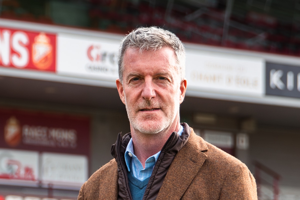 Alex Hayes a déposé ses valises au Tondreau à Mons où il veut aider à faire remonter le club.