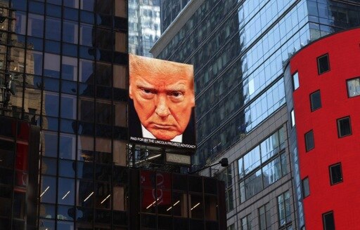 Guerre au Moyen-Orient - Trump s'en prend violemment à des figures de l'ultra droite opposés à la guerre en Iran