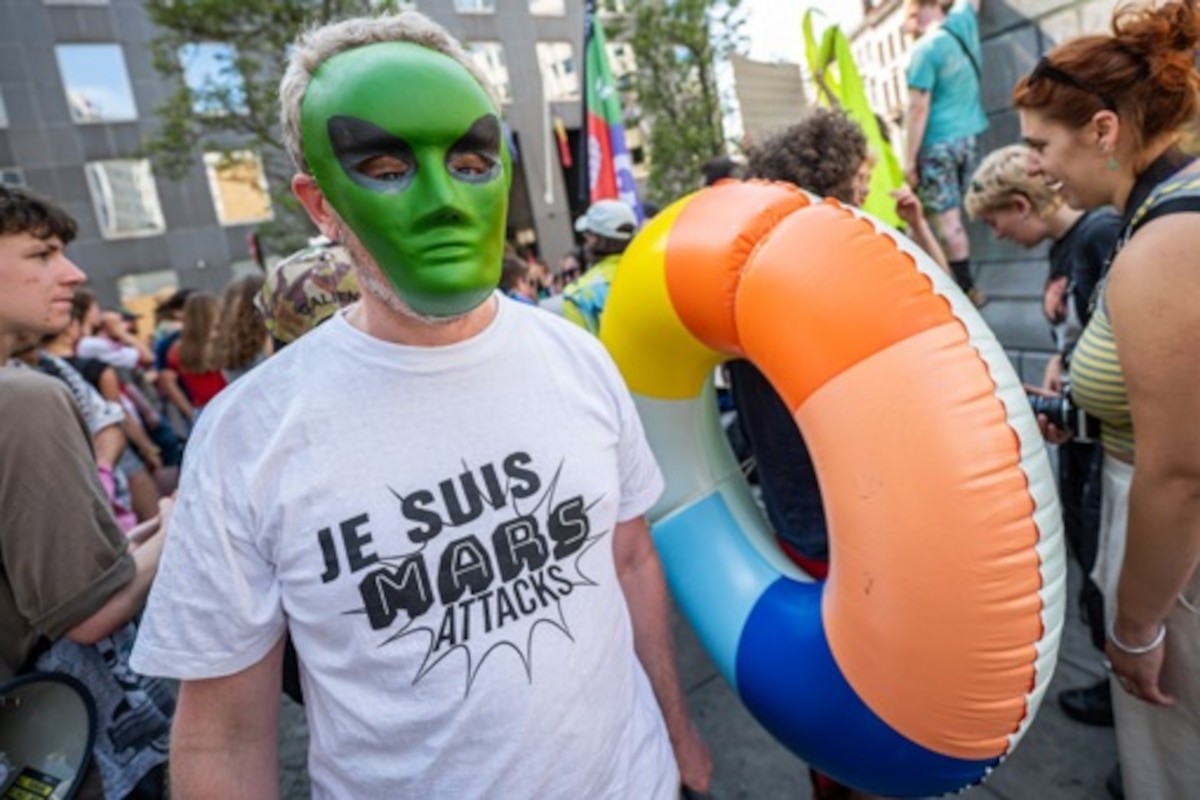 Contestation du secteur de l'enseignement - Le collectif Mars Attacks! promet plusieurs actions dans les semaines à venir