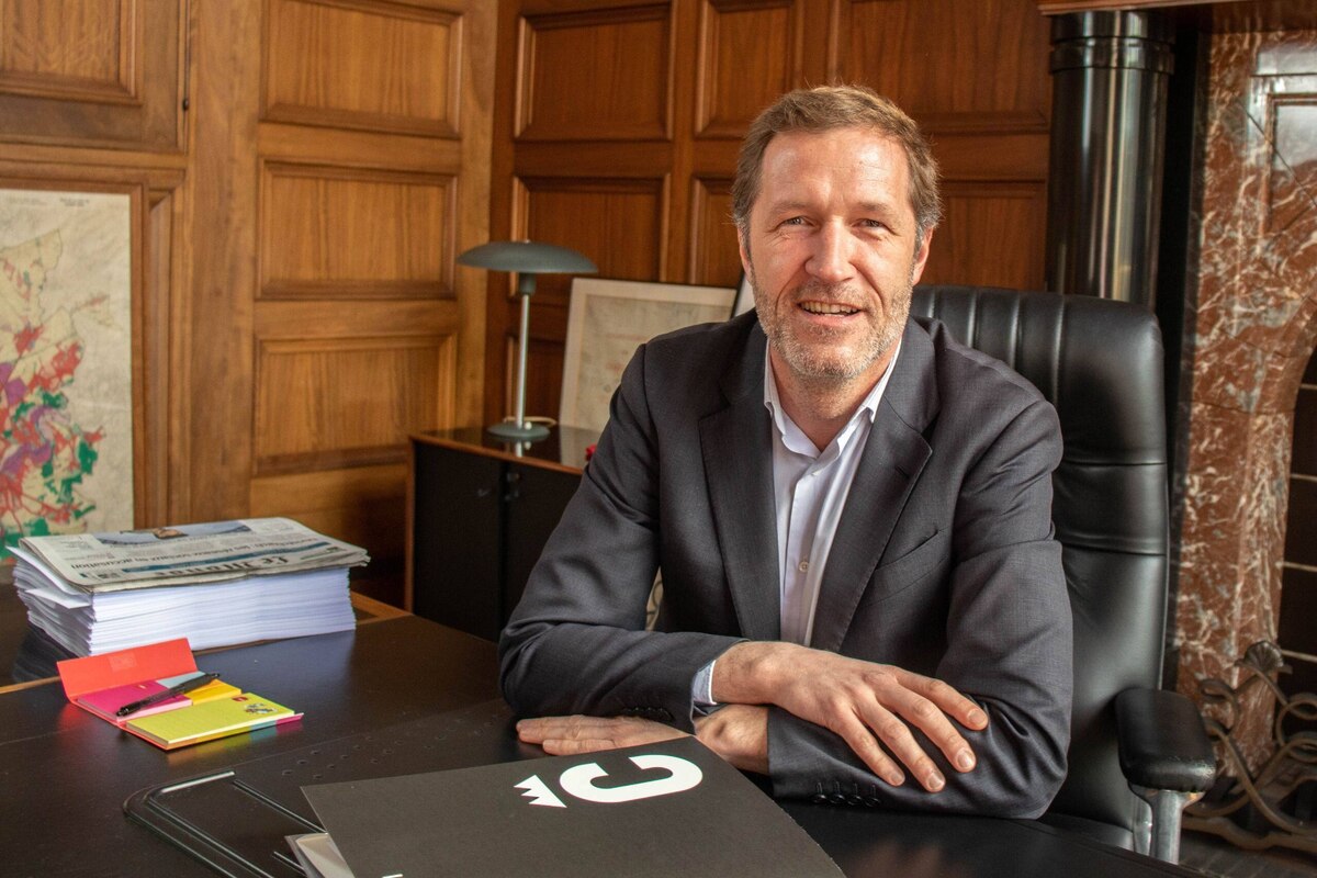 Paul Magnette commet un acte rare de... désobéissance politique !