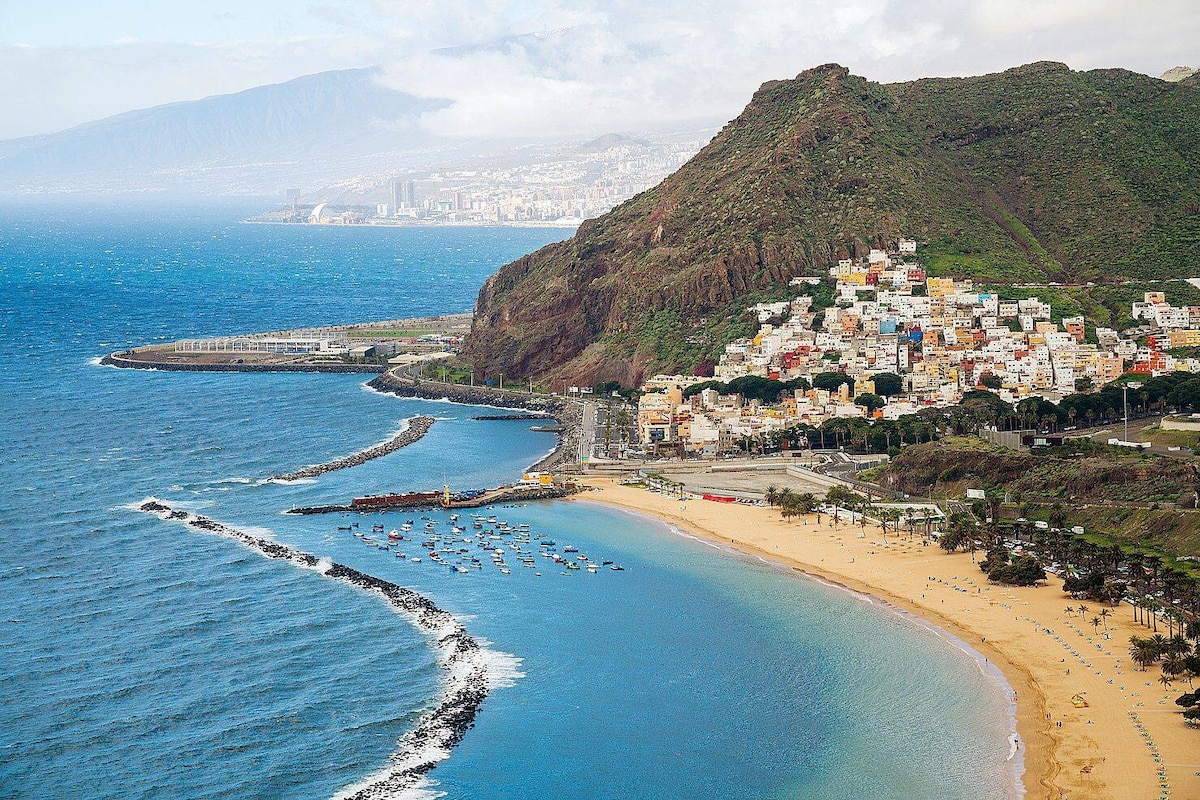 Pour les vacances au soleil, l’Espagne et ses îles restent la destination la plus prisée.