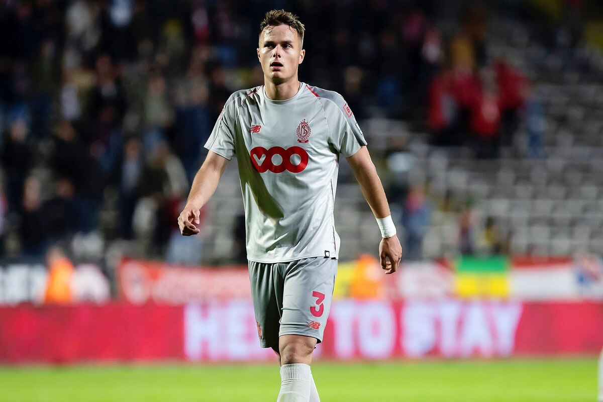 Standard's Zinho Vanheusden pictured after a soccer match between Royal Antwerp FC and Standard de Liege, Friday 26 April 2019 in Antwerp, on day 6 (out of 10) of the Play-off 1 of the 'Jupiler Pro League' Belgian soccer championship. BELGA PHOTO KRISTOF VAN ACCOM