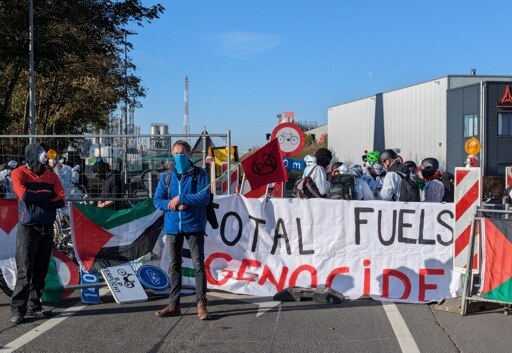 Climat - Code Rouge annonce 270 interpellations à Anvers, l'action continue à Feluy