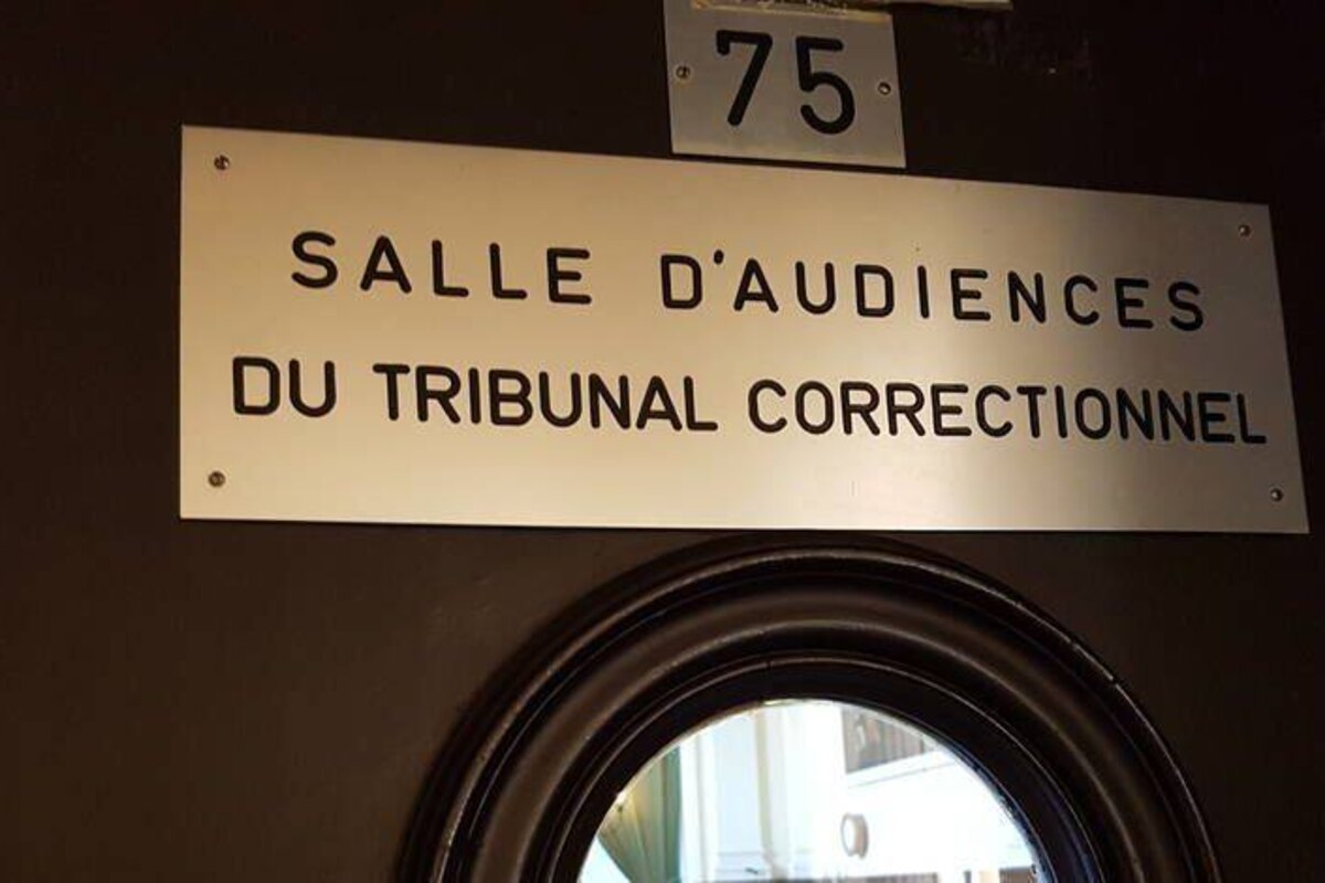 Mouscron: Suspension pour l'homme qui s'en était pris à un journaliste