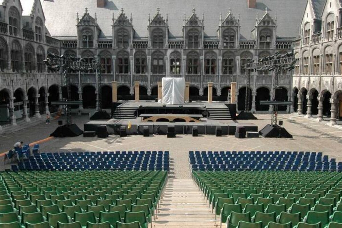 copyright:devoghel opera au palais des princes eveques