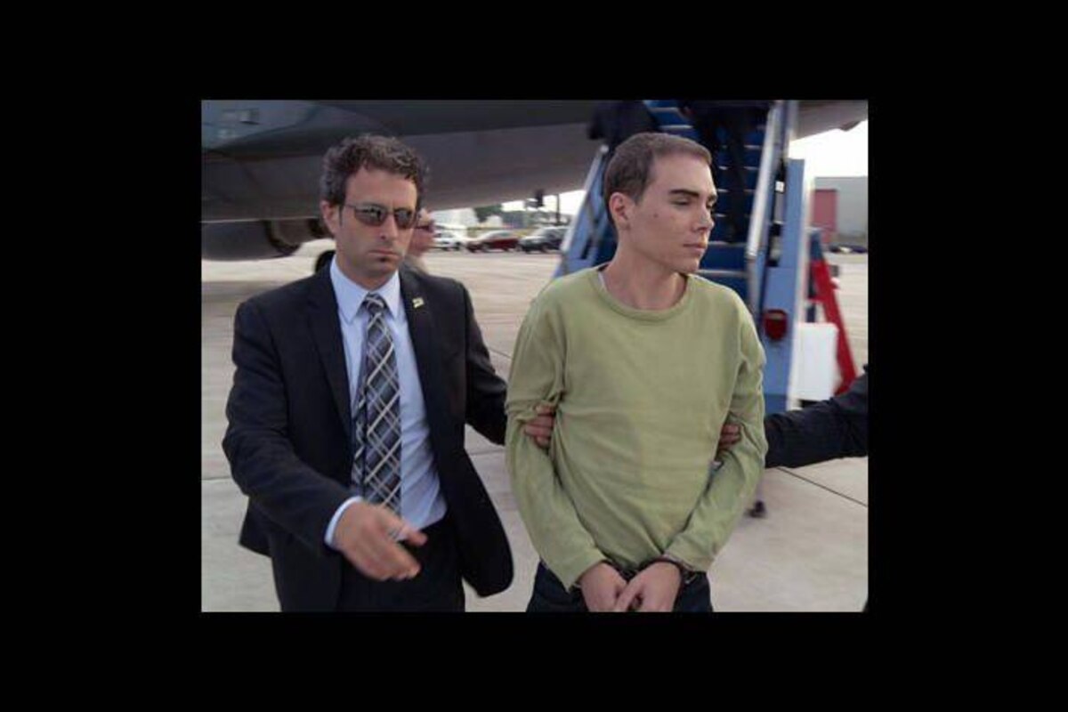 Procès Magnotta: la défense demande un huis clos