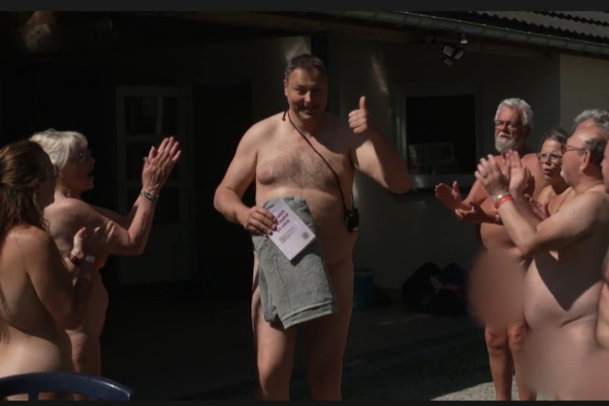 Benjamin chez les naturistes